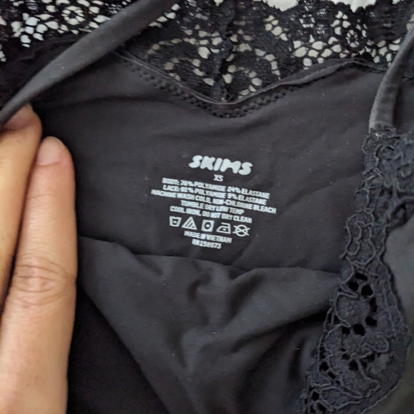 Skims black lace bodysuit - Picture 3 of 3